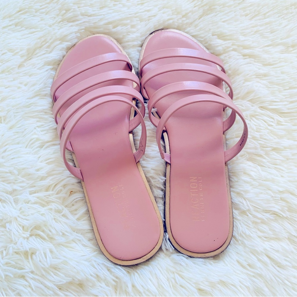 Kenneth Cole Reaction flat sandals 7.5